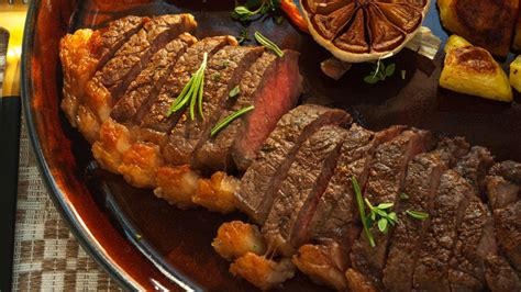 gordon-ramsays-steak-recipe-mashedcom image