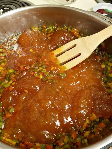 quick-and-easy-hot-pepper-jelly-recipe-daily-diy-life image