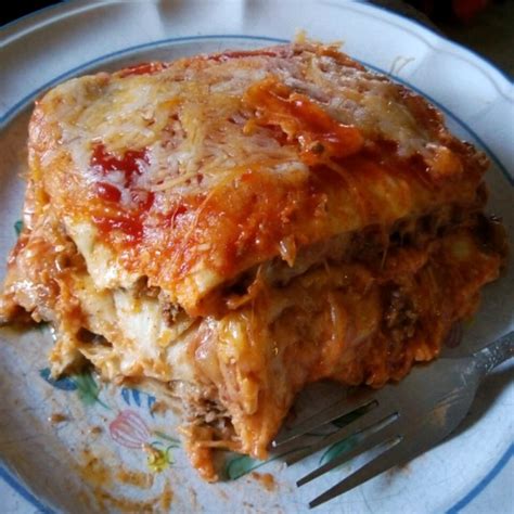 mexican-lasagna-recipe-no-lasagna-noodles image