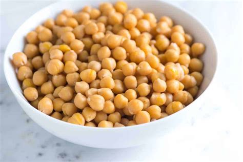 how-to-cook-dried-chickpeas-ultimate-guide image