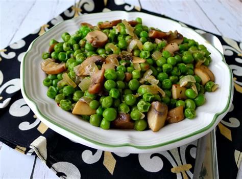 italian-peas-and-mushrooms-all-our-way image