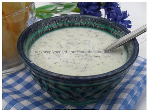 yoghurt-and-mint-dip-simplyfood image