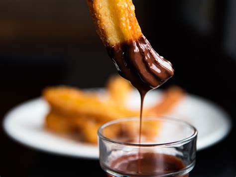 churros-con-chocolate-the-breakfast-that-binds-a-nation image