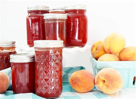 easy-raspberry-peach-jam-recipe-the-crafting-chicks image
