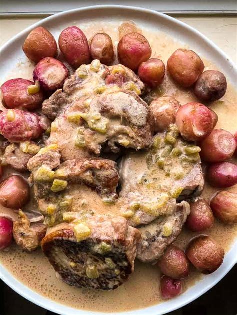 pork-chops-creamy-green-chile-sauce-the-wicked image