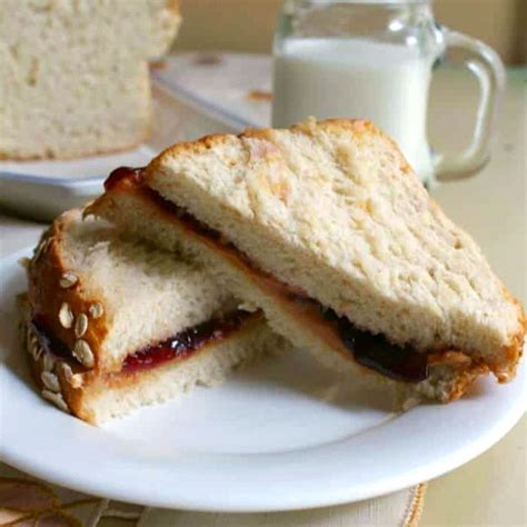 honey-oatmeal-sandwich-bread-restless-chipotle image