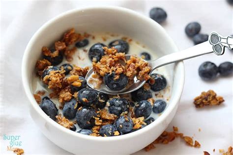 cereal-clusters-recipe-grain-free-vanilla-nut-granola image