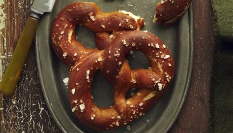 pennsylvania-dutch-hard-pretzels-the-splendid-table image
