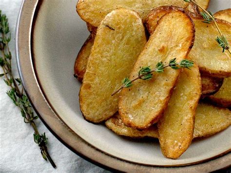 salt-and-vinegar-fingerling-potatoes-umami-girl image
