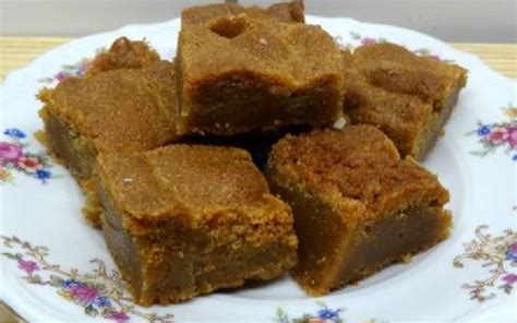 bisquick-butterscotch-brownies-recipe-recipezazzcom image