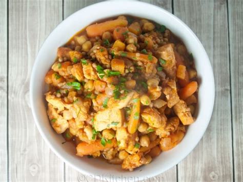 crock-pot-moroccan-couscous-stew-recipe-cdkitchencom image