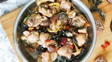 steamed-chicken-with-mushrooms-taste-of-asian-food image
