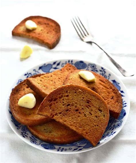 czech-topinka-recipe-pan-fried-bread-cook-like-czechs image