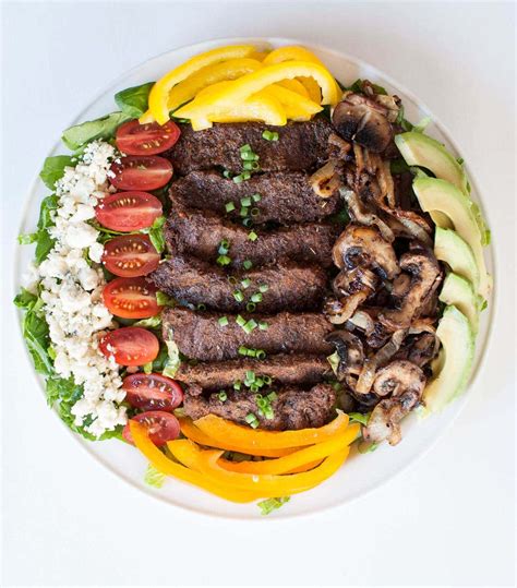 blackened-steak-salad-peace-love-and-low-carb image