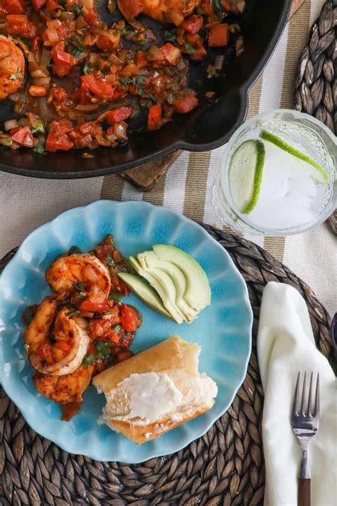 camarones-a-la-mexicana-ranchero-style-shrimp image