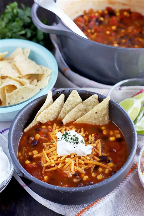 vegetarian-taco-soup-recipe-for-meatless-monday-foodal image