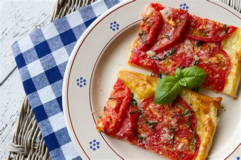 rustic-summer-tomato-tart-italian-food-forever image