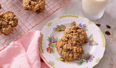 crisp-oatmeal-raisin-cookies-recipe-recipesnet image