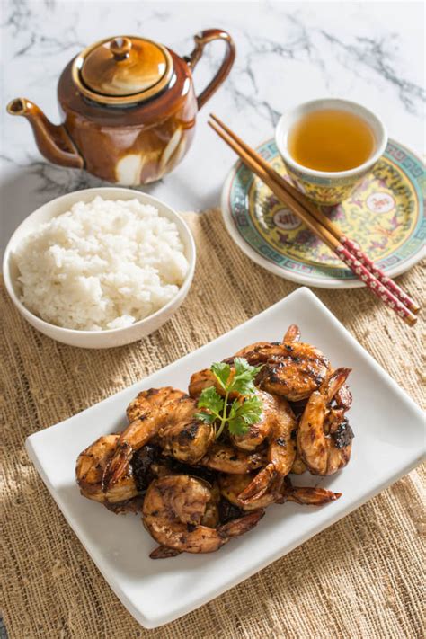 tamarind-shrimp-malaysian-assam-prawns-wok-skillet image