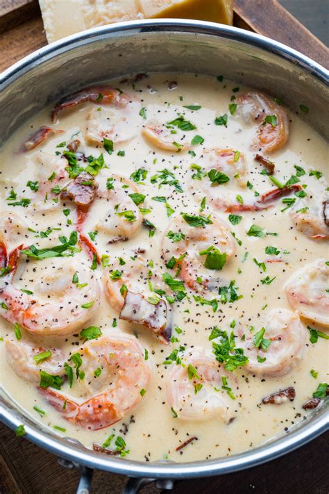 creamy-shrimp-alfredo-linguine-closet-cooking image