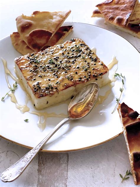 roasted-feta-cheese-with-honey-and-thyme-the image