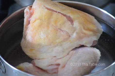 chicken-stock-recipe-thaitablecom-thai-food-and image