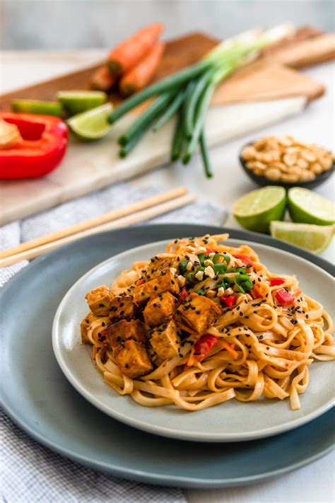 red-curry-peanut-rice-noodles-with-tofu-sprinkles image