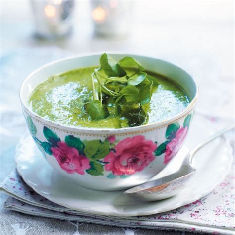 chilled-watercress-pea-and-mint-soup-recipe-woman image