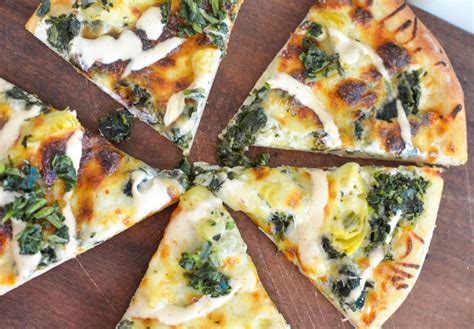 spinach-and-artichoke-dip-pizza-recipe-mommy image