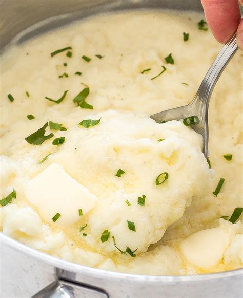 creamy-mashed-potatoes-family-favorite image