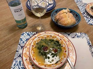 caldo-verde-portuguese-green-soup-leites-culinaria image