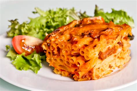 imqarrun-il-forn-maltese-baked-macaroni-casserole image