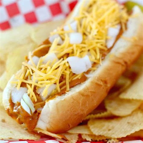 crock-pot-chili-cheese-dogs-video-the image