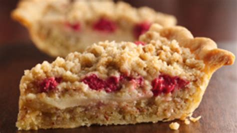 crumbleberry-pear-pie-recipe-pillsburycom image