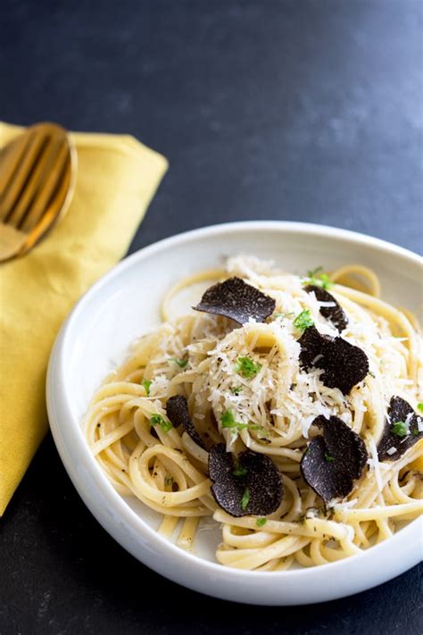 5-ingredient-black-truffle-pasta-sprinkles-and-sprouts image