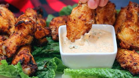 air-fryer-cajun-spice-chicken-wings-with-remoulade image