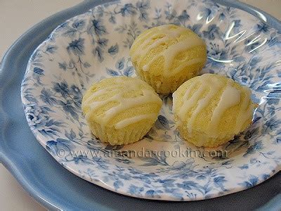 german-mini-lemon-cakes-amandas-cookin image