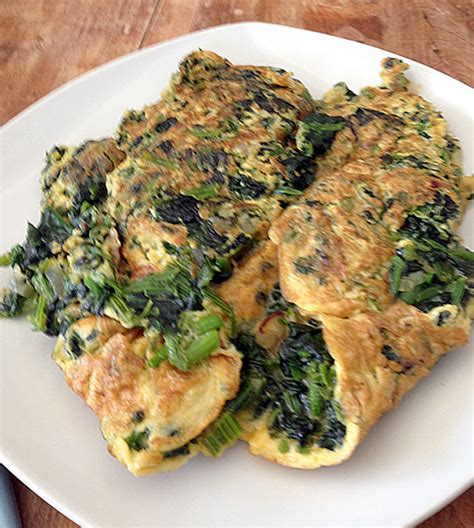 spinach-tamagoyaki-spinach-packed image