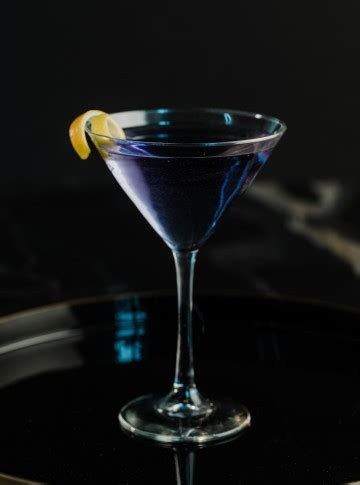the-deep-blue-sea-mr-boston-drinks image