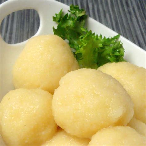 omas-kartoffelkle-german-potato-dumplings image