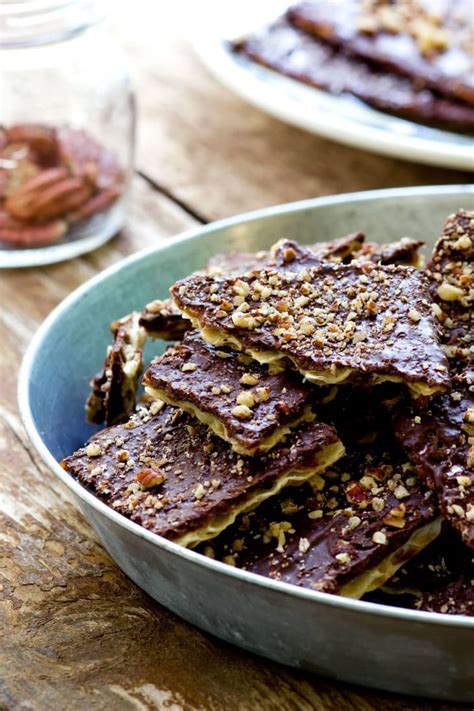 recipe-chocolate-caramel-matzo-brittle-kitchn image