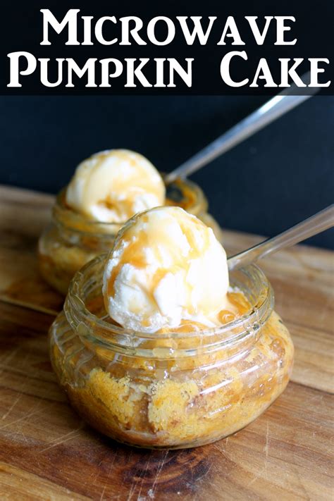microwave-pumpkin-cake-in-a-jar-the-country-chic image