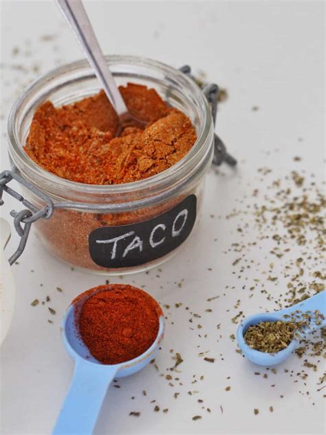 homemade-mexican-seasoning-mama-loves-to-cook image