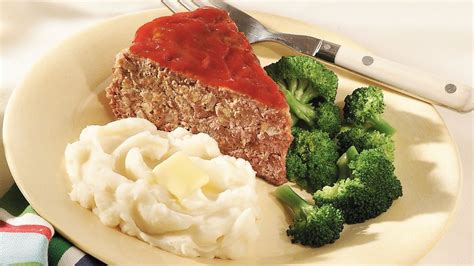 meatloaf-in-the-round-recipe-pillsburycom image