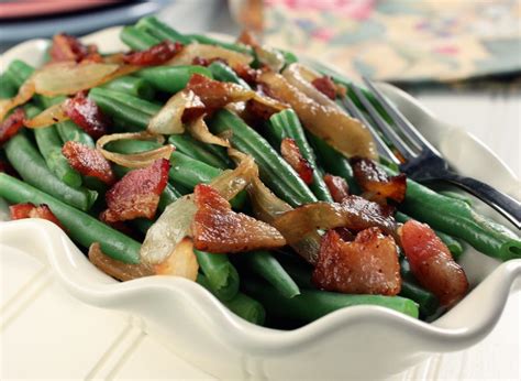 country-style-green-beans-mrfoodcom image