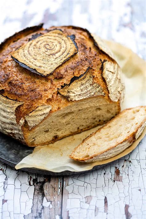 easy-sourdough-bread-supergolden-bakes image