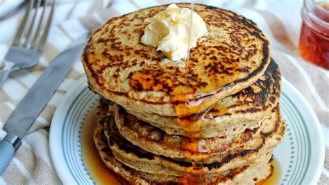 healthy-oat-bran-pancakes-plant-based-and-broke image