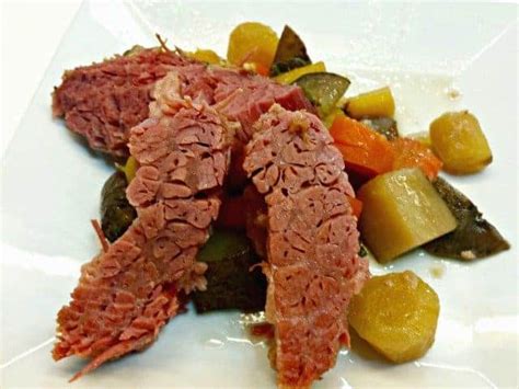 crock-pot-corned-beef-recipe-honest-and-truly image