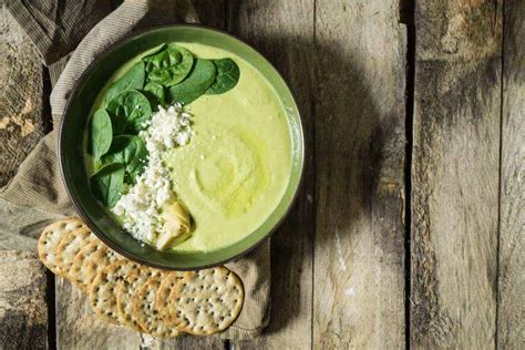 spinach-and-artichoke-hummus-with-feta-smart image