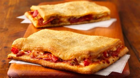 double-crust-pizza-recipe-pillsburycom image